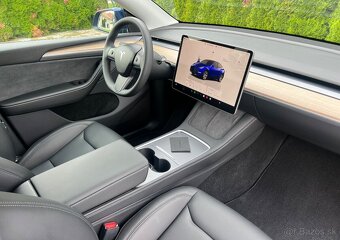 Tesla Model Y Long Range AWD 4x4 / V záruke - 8
