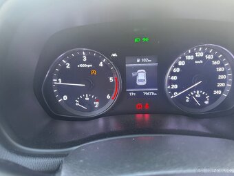 Hyundai i30 kombi 1.6crdi 85KW M6 RV2021 - 8