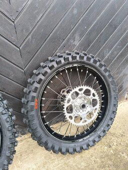 Kolesá KTM - 8