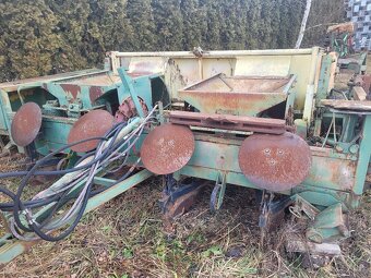 Sadzač zemiakov - 8