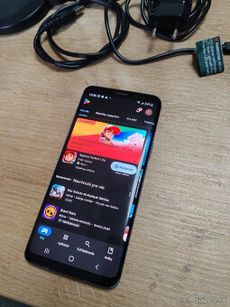 Predám Samsung S9 - 8