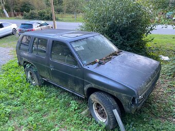 Nissan d21 - 8