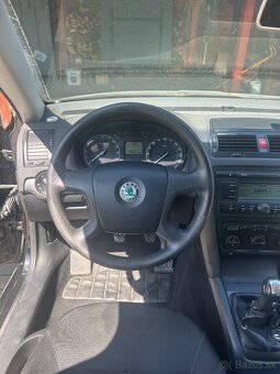 Škoda Octavia 2 Combi - rezervované - 8