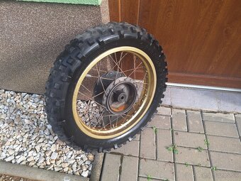 Diely Yamaha XT 600 - 8