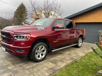Dodge Ram 1500 5.7 Hemi - 8