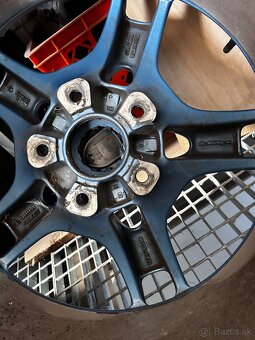 Porsche OE R19 elektrony - 8