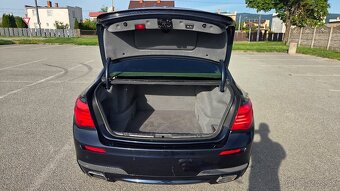 BMW 740d xDrive - 8