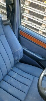 Mercedes w124 modrý interier - 8