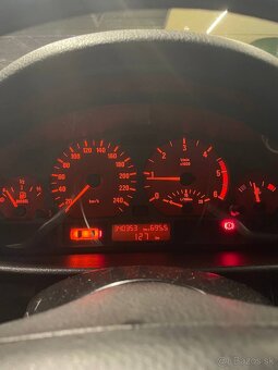 BMW 320D E46 - 8