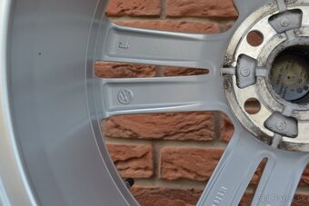5x112 R18 Letna sada Original VW Tiguan model Sebring - 8