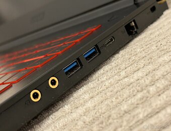 MSI GF63 Thin 10SCXR AKO NOVÝ herný notebook - 8