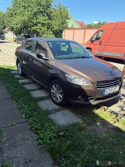 Peugeot 301 - 8
