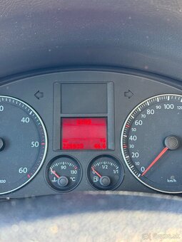 Volkswagen Golf 1.9 TDI 77 kW – rok 2007 - 8
