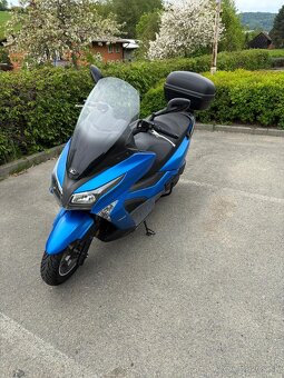 KYMCO X-TOWN 125i = MAXISKÚTR - 8