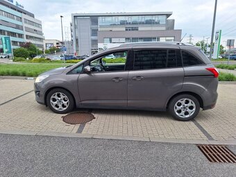 Ford Grand C-Max - 8