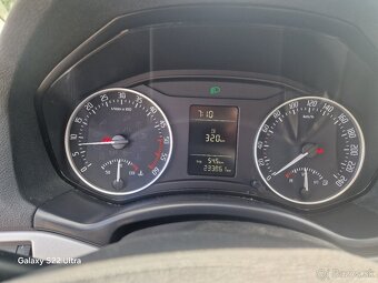 Škoda Octavia Combi 1.6 TDI CR DPF 4x4 Ambiente - 8