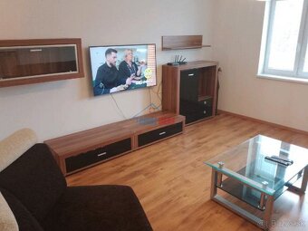 5- IZB BYT, NOVOSTAVBA, pre rodinu, môže menší psík, mačka - 8