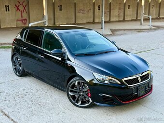 Peugeot 308 GTi 270 Powered by Peugeot Sport - 8