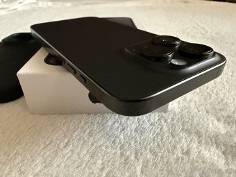 Predám Apple iPhone 15 Pro 128GB, v záruke - 8