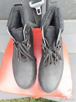 Pracovná teplá obuv - 8