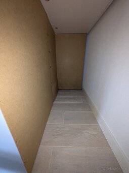 Posteľ s úložným priestorom - 8