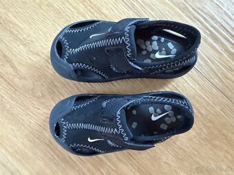 Sandálky Nike Sunray Protect, vel. 21 - 8