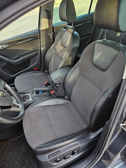 Škoda Octavia III Facelift Dsg Full Led Keyless Navi Kamera - 8