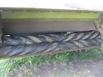 Claas Disco 3000 TRC kosačka na trávu . - 8