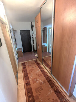 4 izb rekonštr., Ťahanovce (Bukureštská), 83m2, OV, LO,7.p. - 8