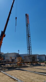 Vežový Stavebný žeriav FM 1345 TLX - 8