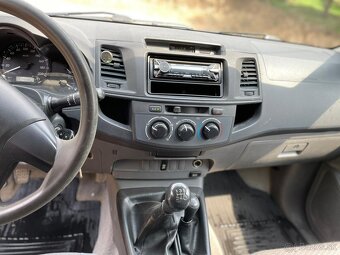 Toyota Hilux 2012 4x4 odpočet dph - 8
