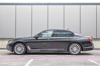 BMW Rad 7 730d xDrive - keramika, soft-close, TOP stav - 8