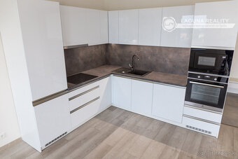 PRENÁJOM Byt 2+1 (61 m2) balkón, novostavba Iglovia - 8