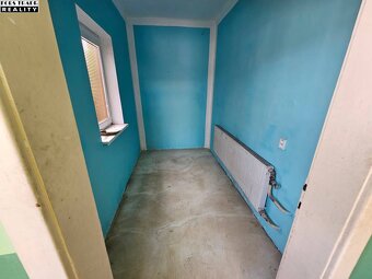 Predáme rodinný dom vo Váhovciach na rožnom pozemku - 8