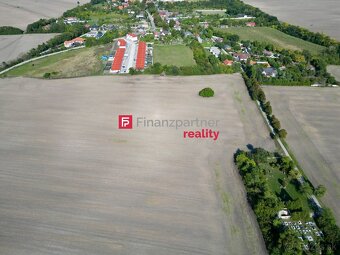 Nehnuteľnosť Čukárska Paka - Na predaj investičný pozemok v - 8