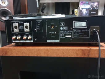 Sony CDP-XA7ES CD Player - 8