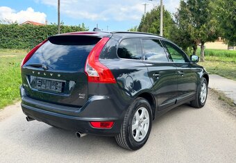 VOLVO XC60 2.4 D3 AWD AT SUMMUM GEARTRONIC - 8
