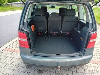 VW Touran - 8