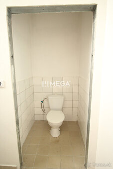 NA PRENÁJOM - skladový priestor 90 m2 - Poľná ul. - Humenné - 8