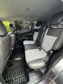 Mitsubishi outlander - 8
