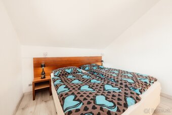 Podkrovný 3-izbový apartmán s výhľadom na Lomnický štít - 8