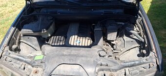 Bmw x5 e53 - 8