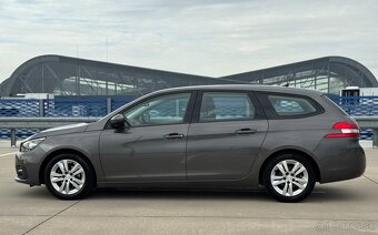 Peugeot 308 kombi SW 1.5 BlueHDi SR auto 1. majiteľ rok 2020 - 8