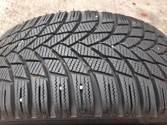 215/45 R17  -zimné - 8