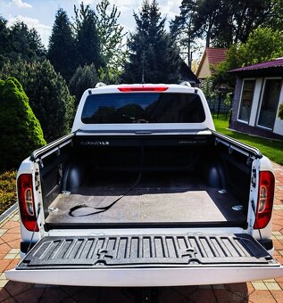 Mercedes-Benz X 220 d 4matic Manuál - 8