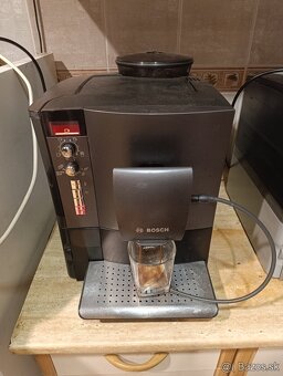 Automatický kávovar Bosch - 8