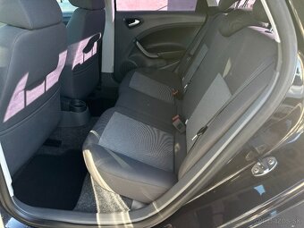 Seat Ibiza ST 1.4 16V benzín 63 kW, 2011 - 8