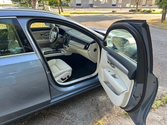 Volvo V90 D4 2.0L, Diesel, Inscription - 8