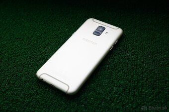 Samsung Galaxy A6 (2018) - 8