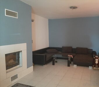 Na predaj 5 izbový rodinný dom 713m2 pozemok - 8